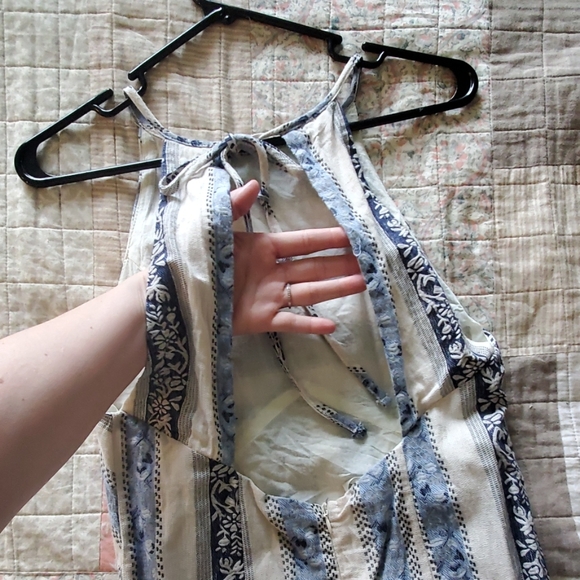 blue and cream halter open back dress - Picture 3 of 4